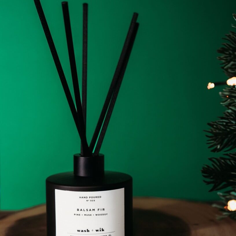 025-Balsam Fir-Diffuser Black